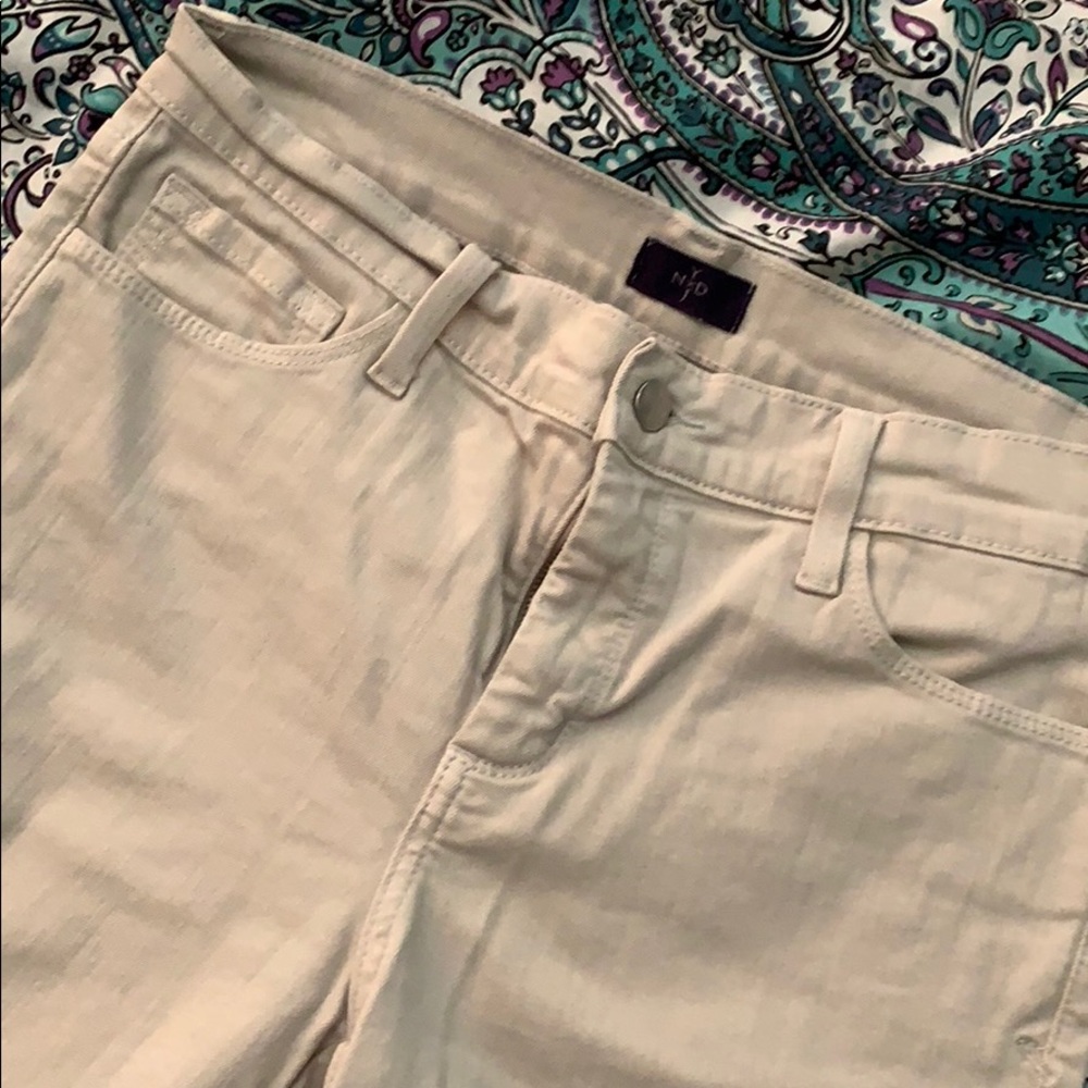 Not Your Daughter’s Jeans cream shorts